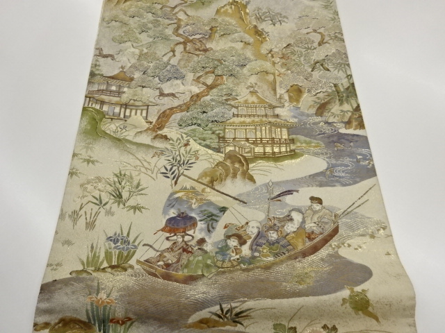  鹿苑寺に七福神・花々・動物模様織出し袋帯